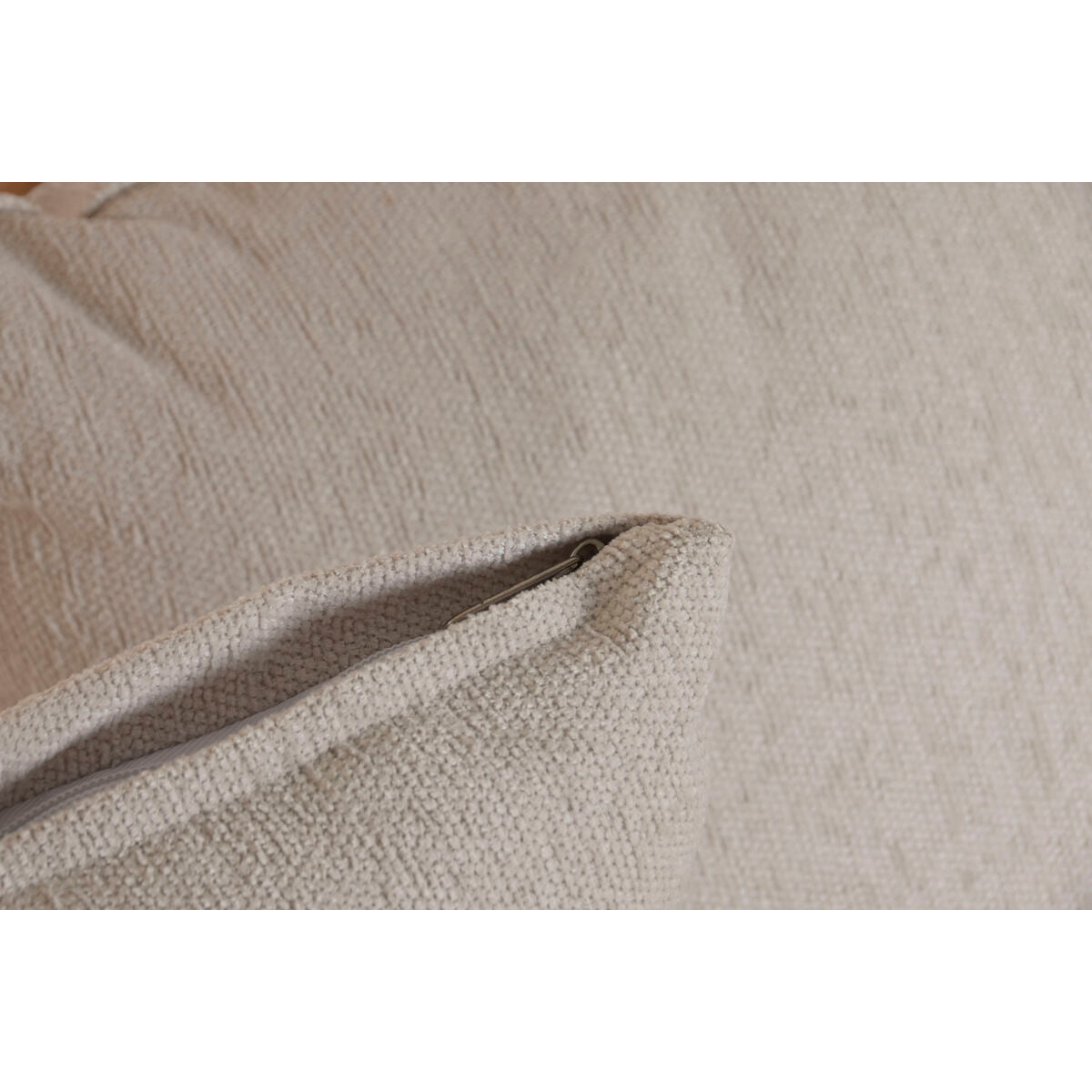 V2H9AB1C5F8266FA23605A92AAA30538D80R7431726P3