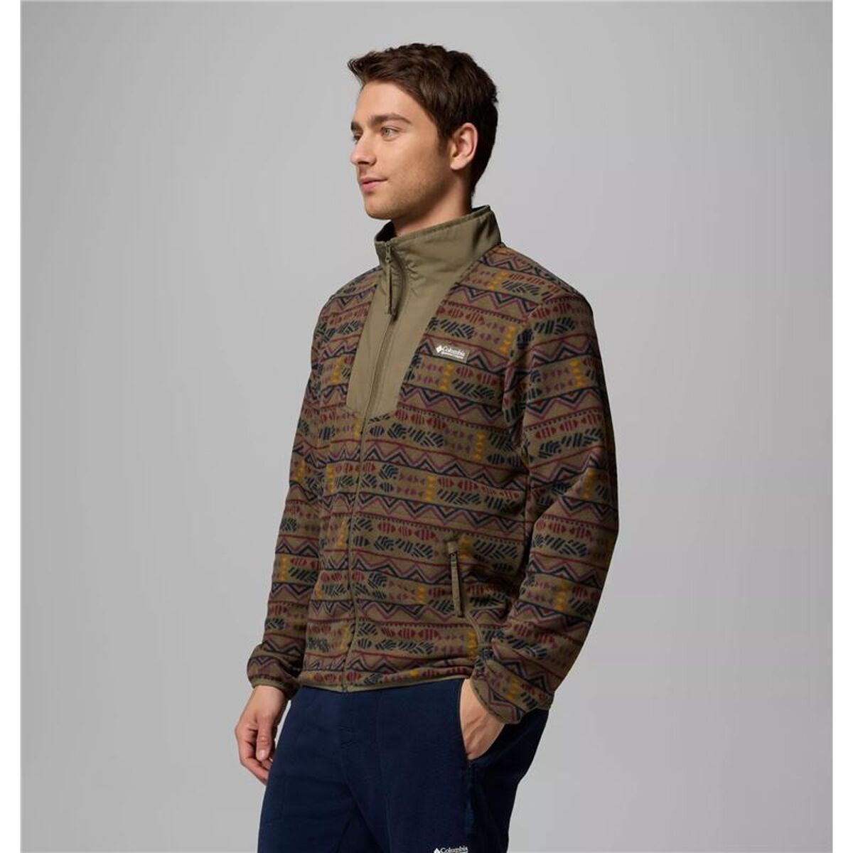 V2HD24F69B0113D7FA4A7F067A1CE0DE5BFR7640272P3