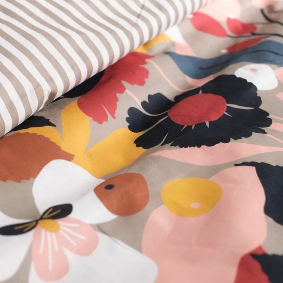 V6H2392D3E2507B3FB06D01703315D8B56ER4470414P3