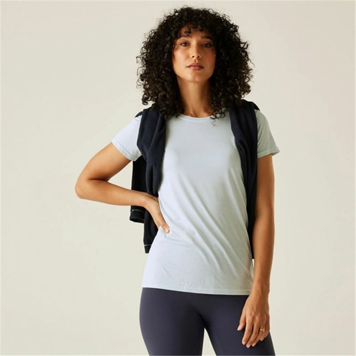 V3HA72ED259EA87EC92C05D9B85A69D150FR6086129P3