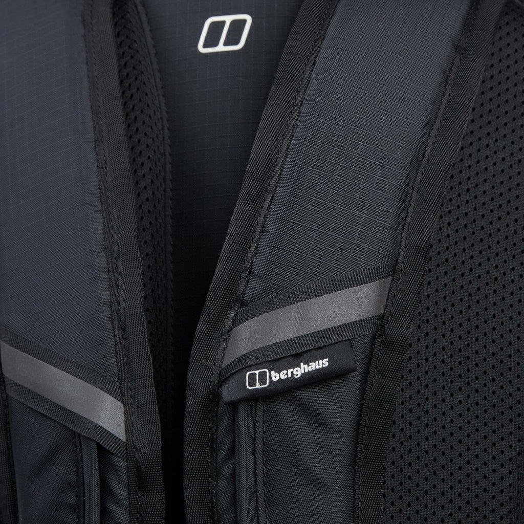 V4H84AC5D731A3A7BCFA220180B05BEC8A5R6854680P9