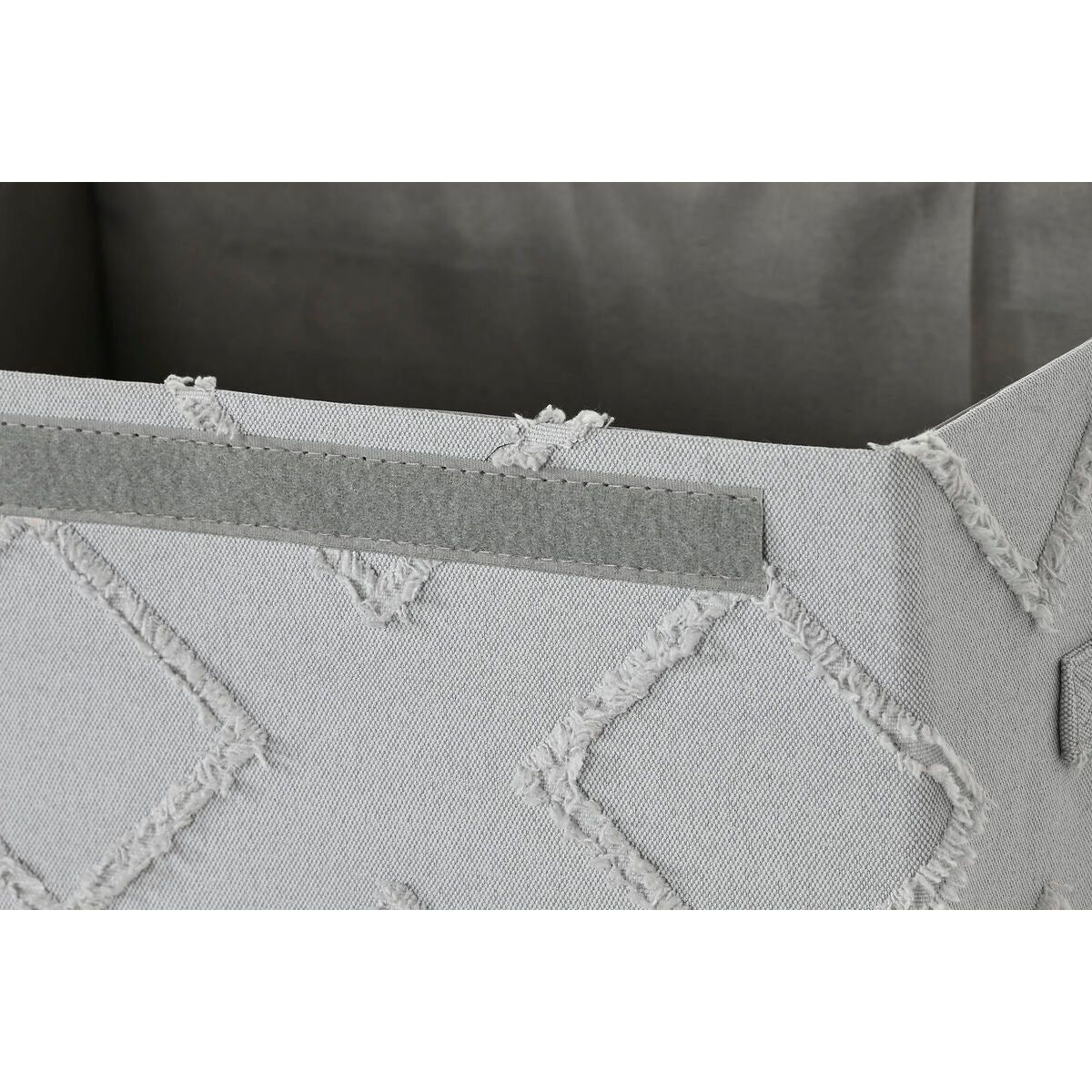 V7HCAF0642CC19809BAC573CA07217E8134R6573624P4