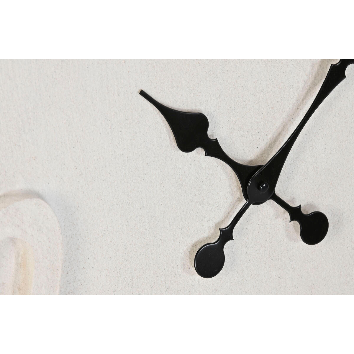 V2HE6E46372654957D724D465E247B1B58BR7197900P3