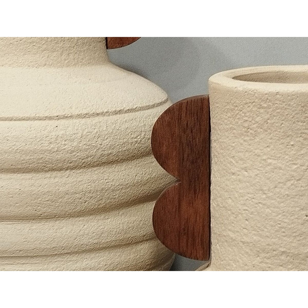 V2HCA3319299C0028DE7BCBA705C9BEC27AR7485919P4