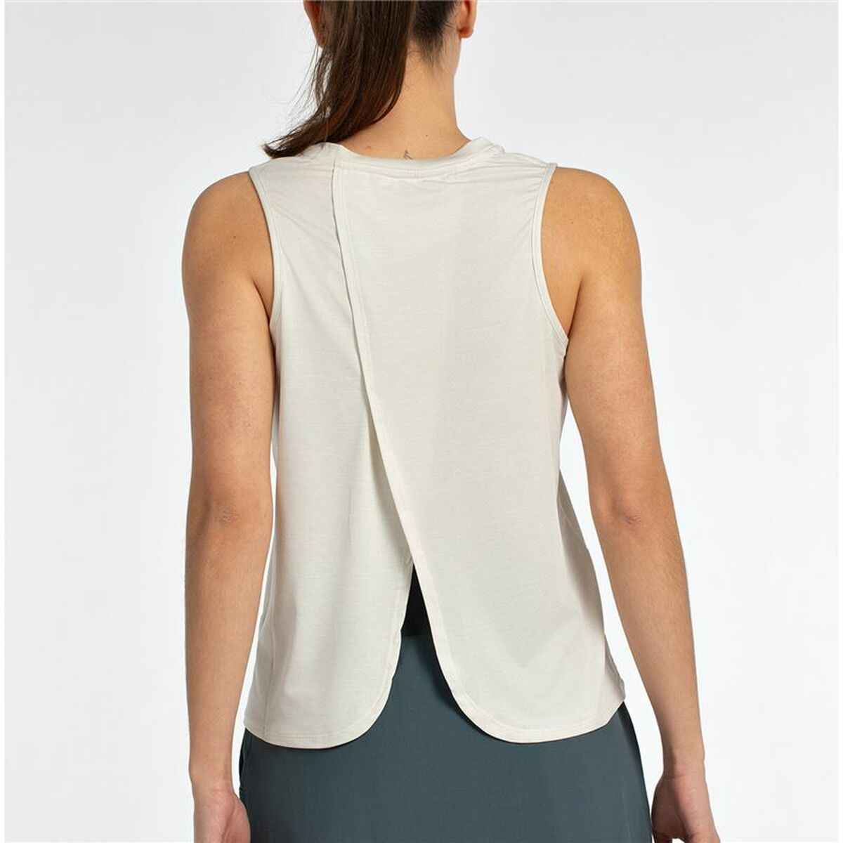 V3H18CC1D96B46EBD6119A944415343DE74R6088598P2