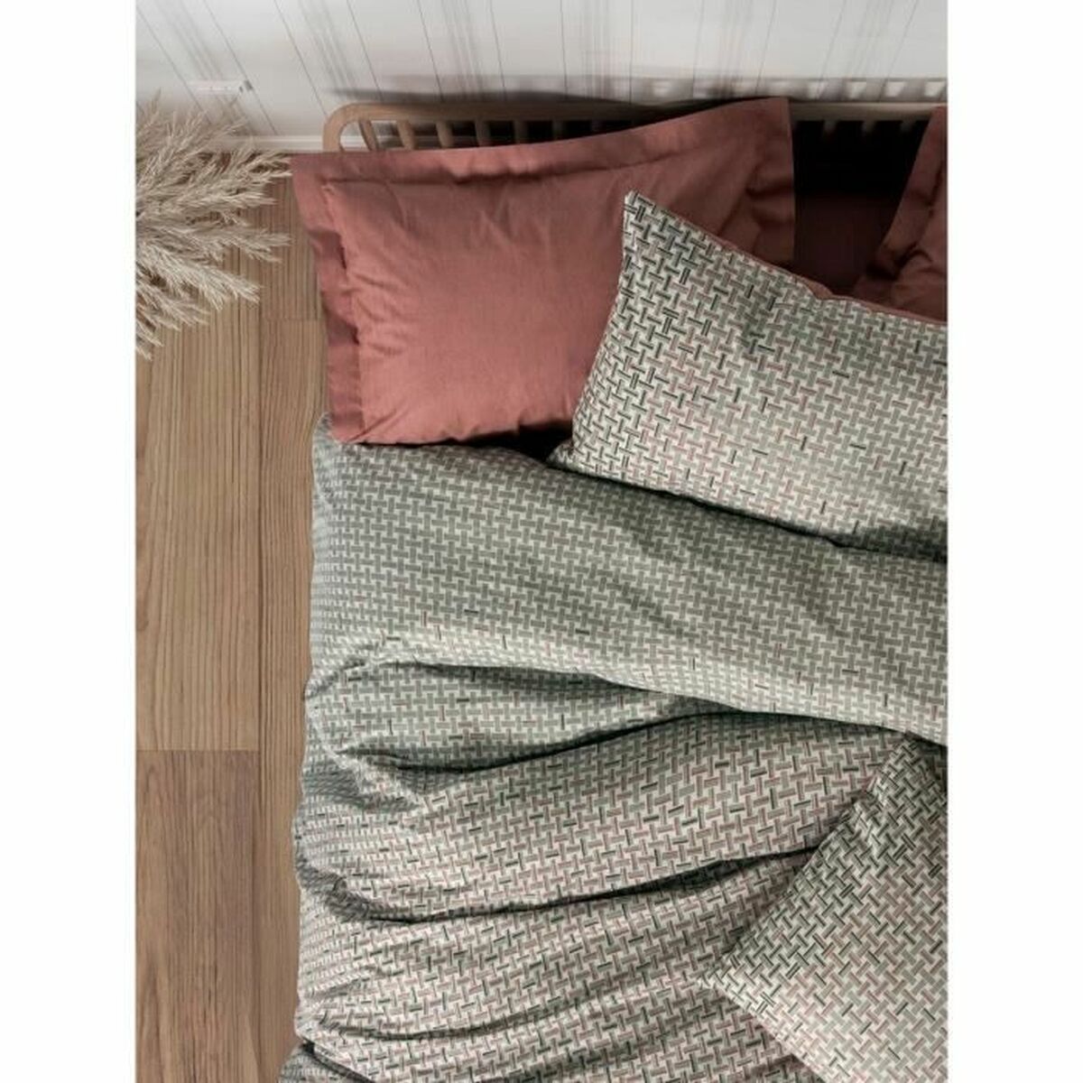 V5HFE7252D11508D1B37E85BCBDFE72AFEAR5950067P3