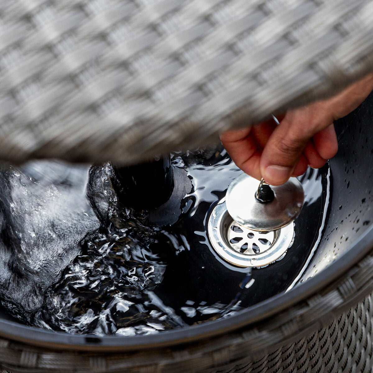 V10H11F1B577E27BB90D72A30258C0EDFFF7R5279274P8